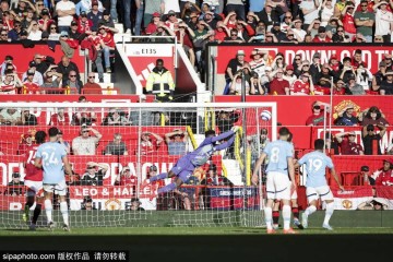 曼联有意回购昔日门神，意甲高人或重返老特拉福德